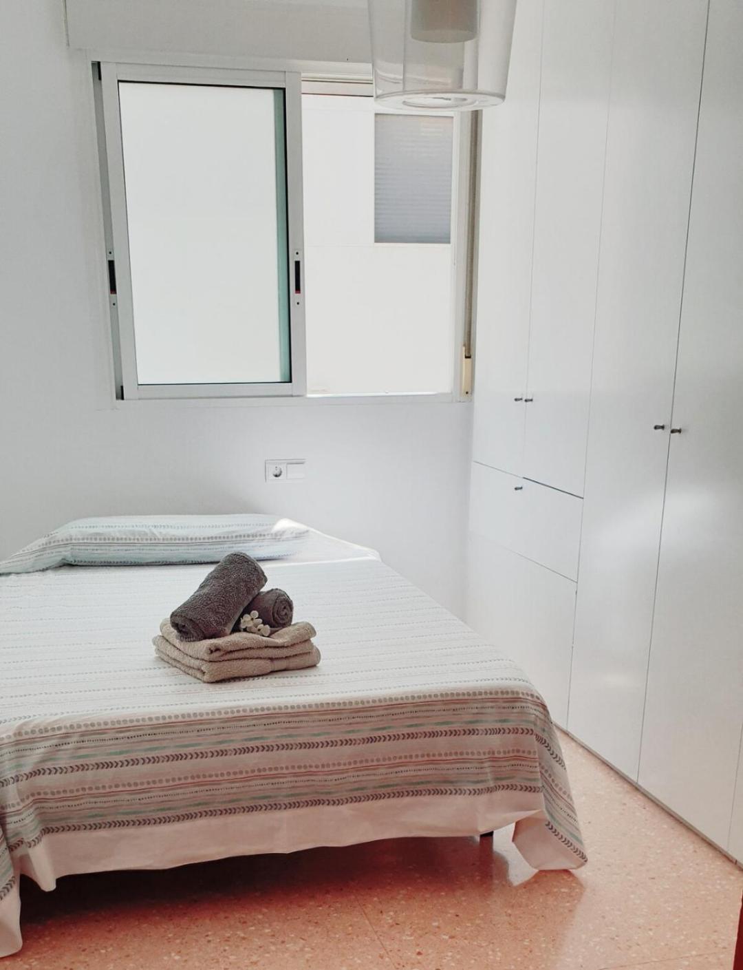 Lovely Penhouse In Alicante With Parking Extérieur photo
